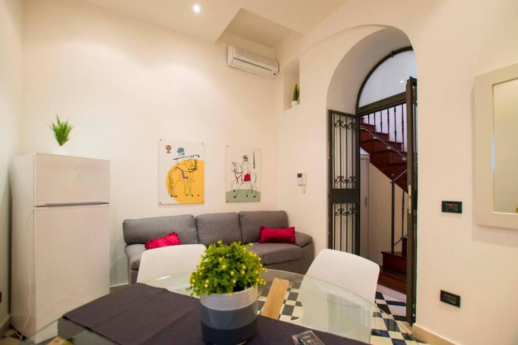 In Center Benni Apartment Палермо Екстериор снимка